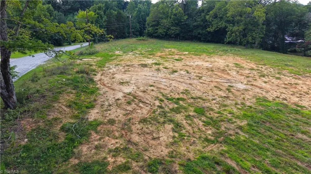 3025 Greenhouse Road Winston-Salem, NC 27127