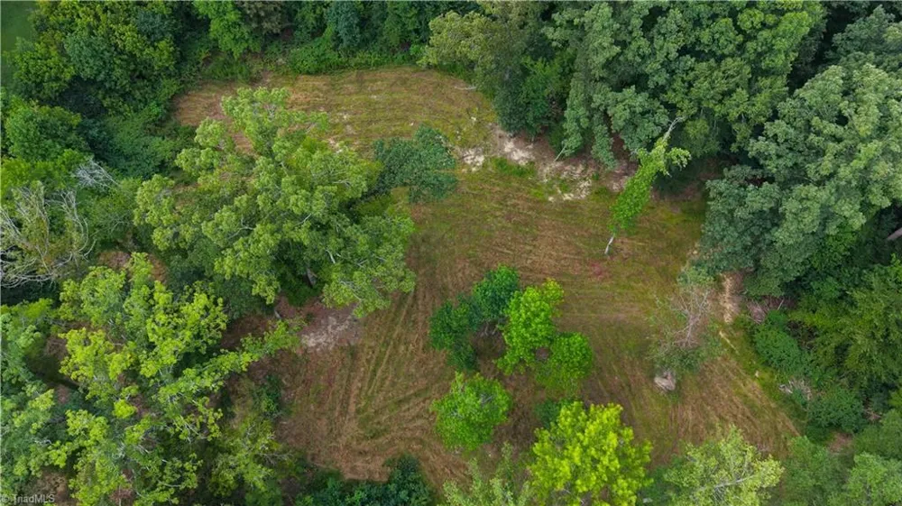 3025 Greenhouse Road Winston-Salem, NC 27127
