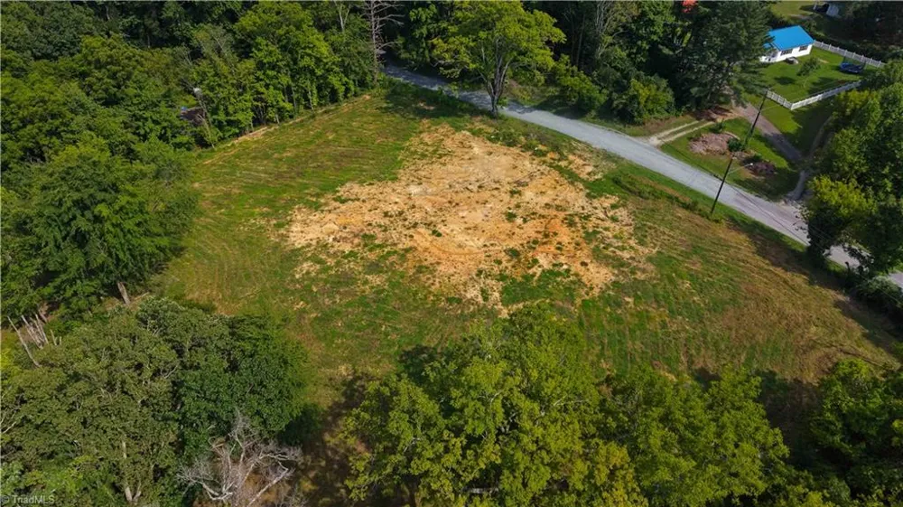 3025 Greenhouse Road Winston-Salem, NC 27127