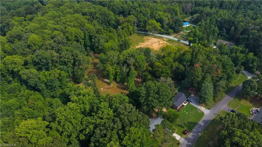 3025 Greenhouse Road Winston-Salem, NC 27127