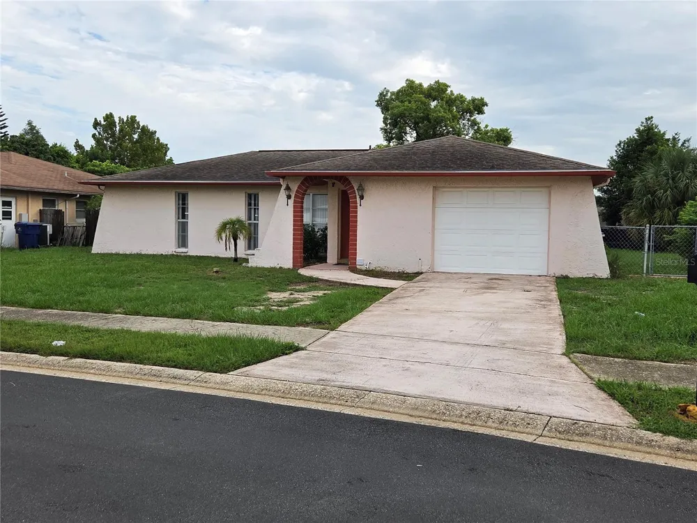 7005 PIN CHERRY LANE Port Richey, FL 34668