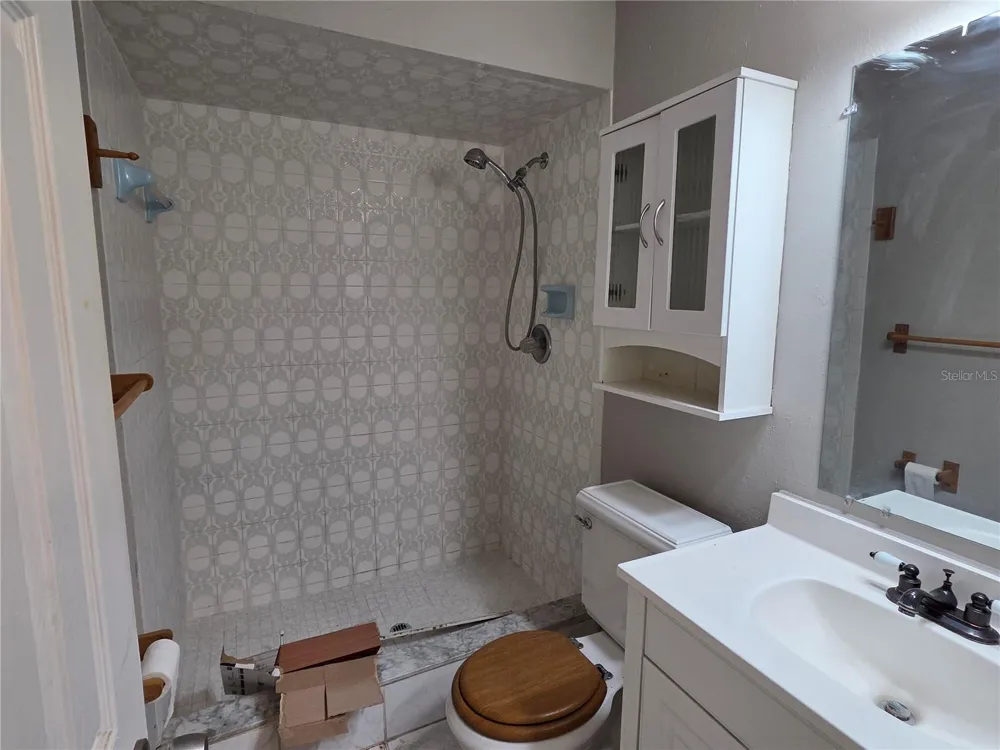 7005 PIN CHERRY LANE Port Richey, FL 34668