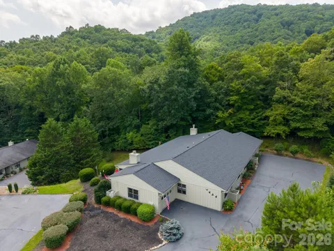 16A Willow View Drive