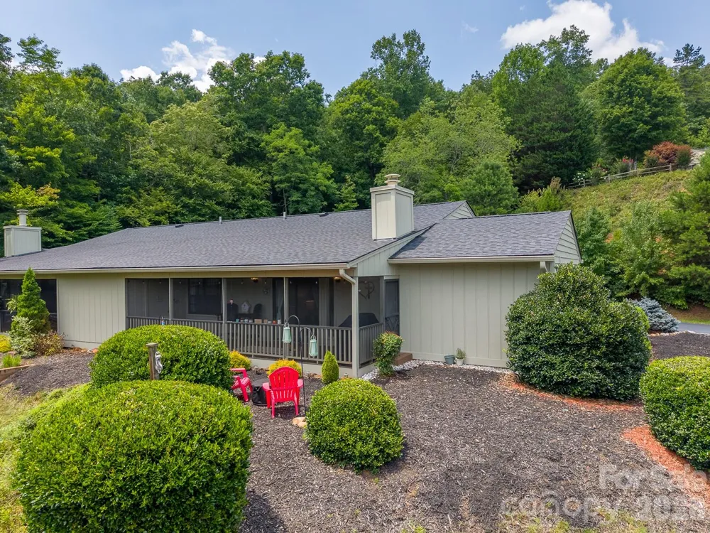 16A Willow View Drive Franklin, NC 28734