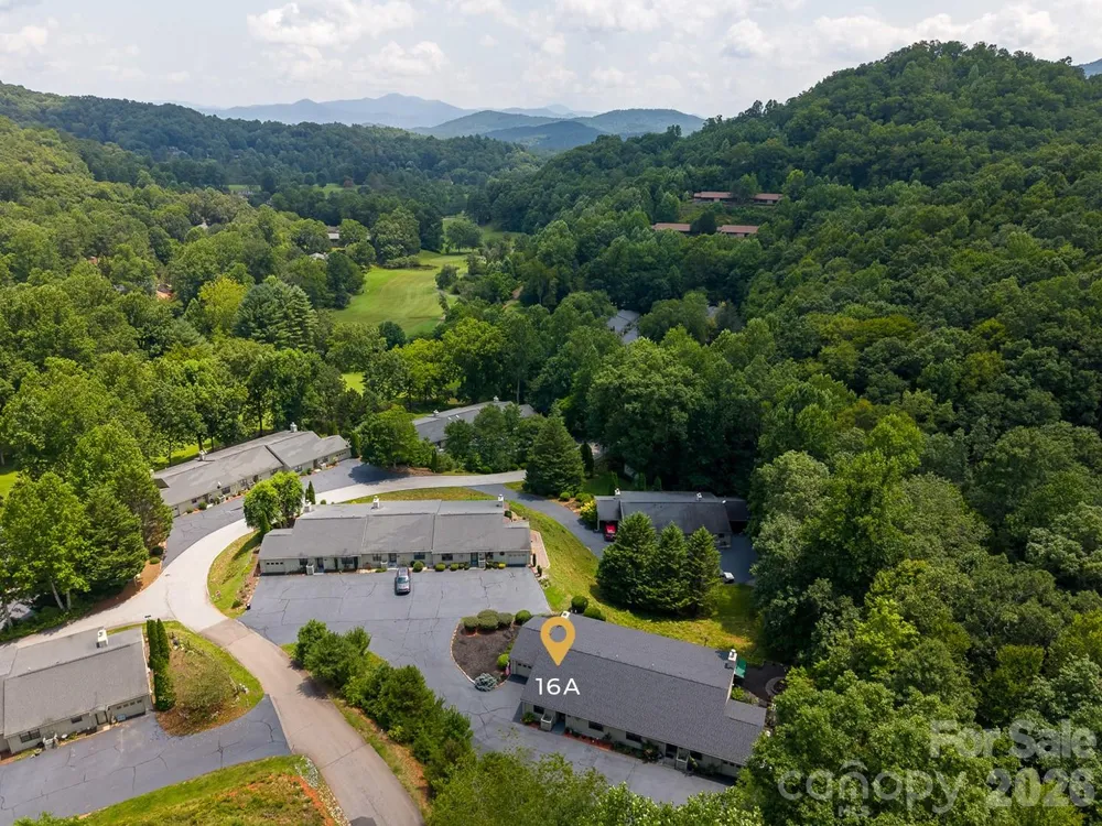 16A Willow View Drive Franklin, NC 28734