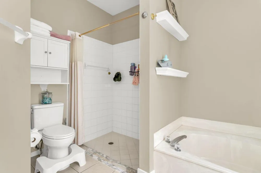 1044 ANCHOR Point Delray Beach, FL 33444