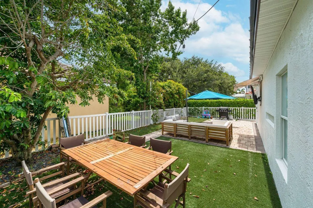 1044 ANCHOR Point Delray Beach, FL 33444