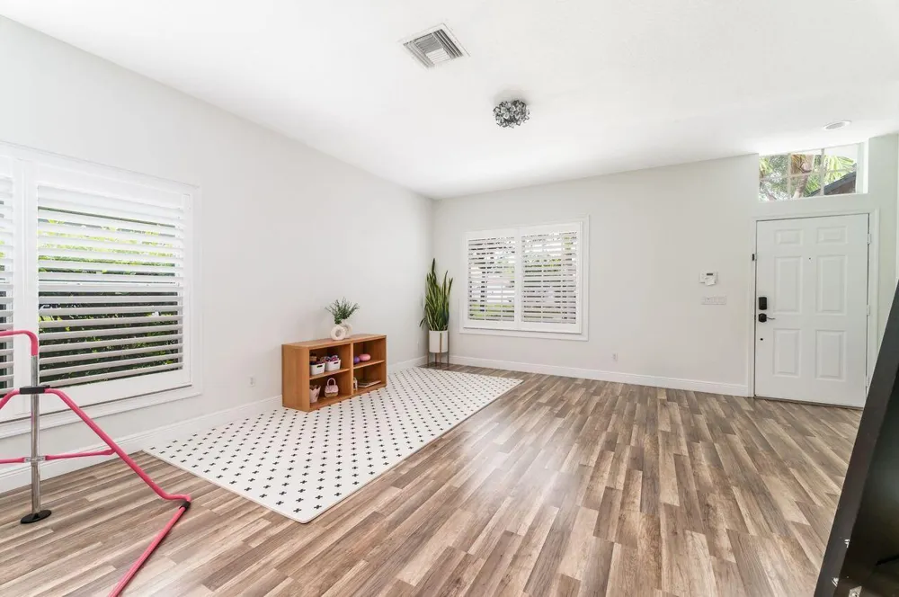 1044 ANCHOR Point Delray Beach, FL 33444