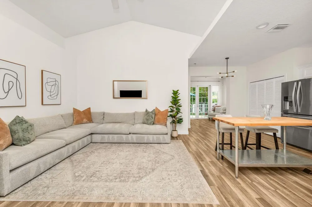 1044 ANCHOR Point Delray Beach, FL 33444