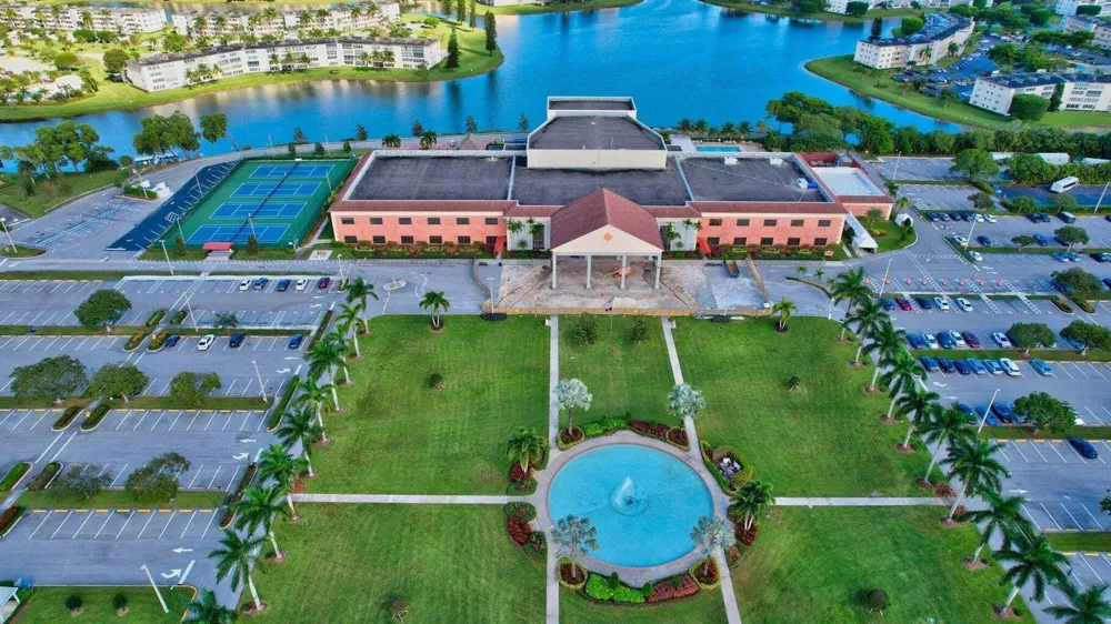 12 BRIGHTON A #12 Boca Raton, FL 33434