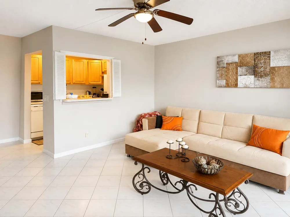 12 BRIGHTON A #12 Boca Raton, FL 33434