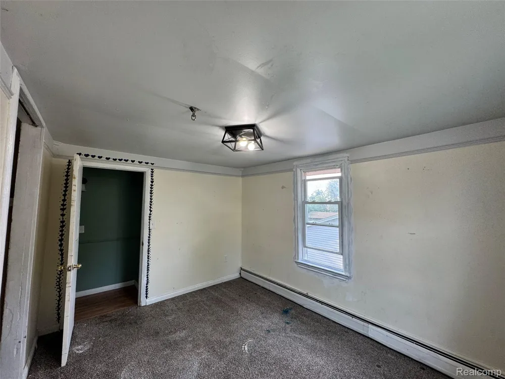 39691 Detroit Street Harrison Charter Township, MI 48045
