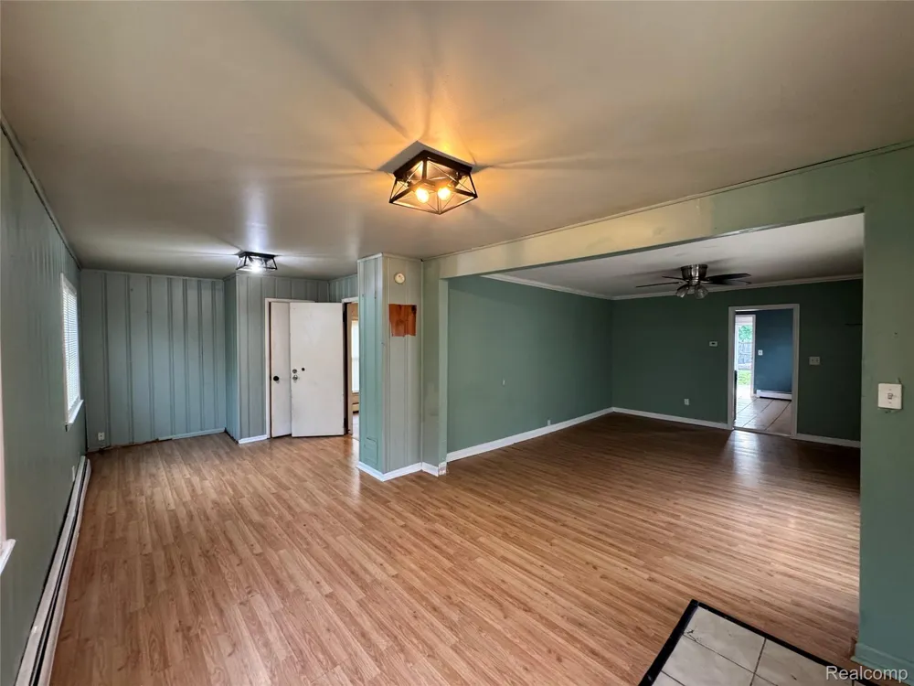 39691 Detroit Street Harrison Charter Township, MI 48045