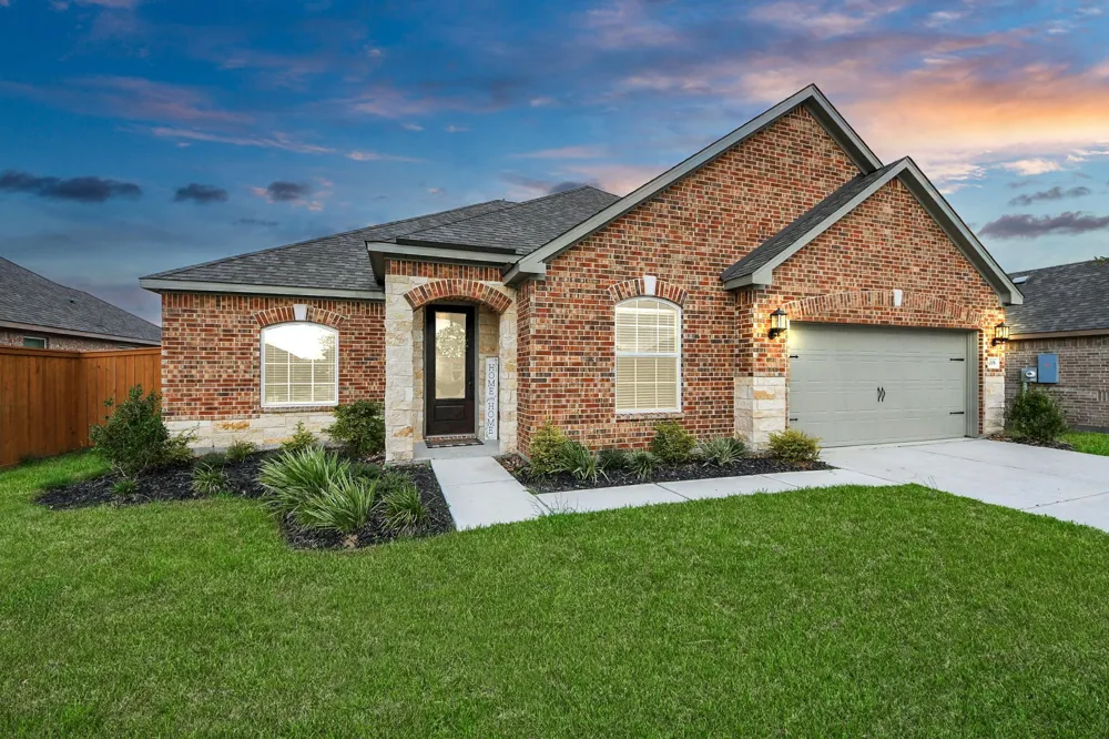3006 Floating Barque Drive Santa Fe, TX 77510
