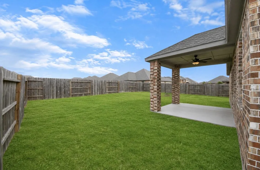 3006 Floating Barque Drive Santa Fe, TX 77510