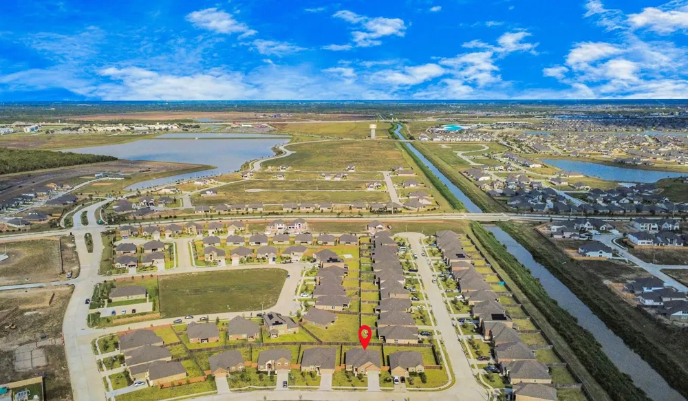 3006 Floating Barque Drive Santa Fe, TX 77510