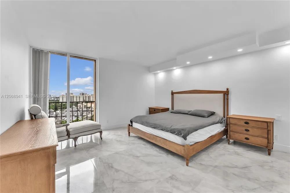 19355 Turnberry Way #14D Aventura, FL 33180