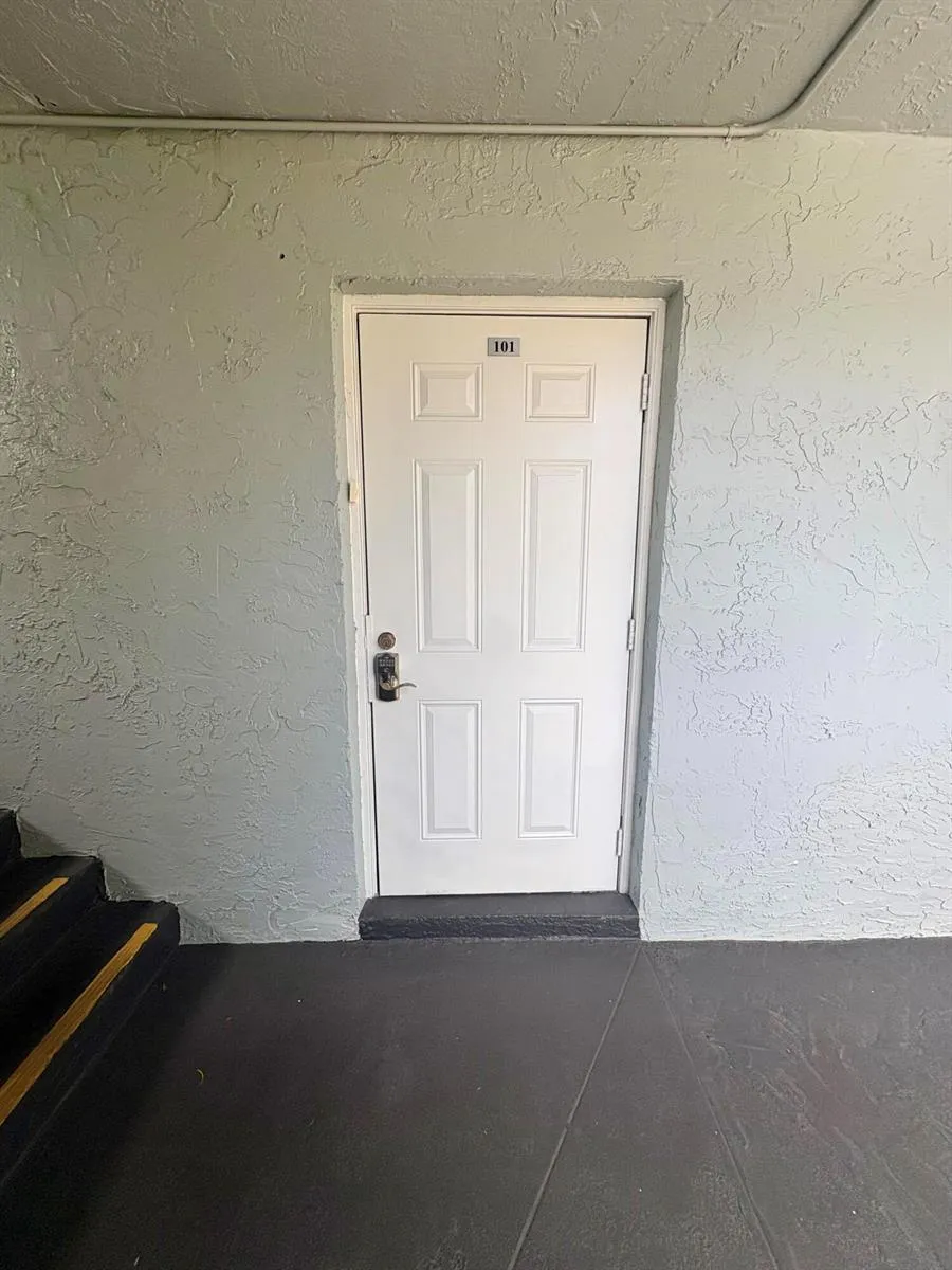 9200 Lime Bay Boulevard Tamarac, FL 33321
