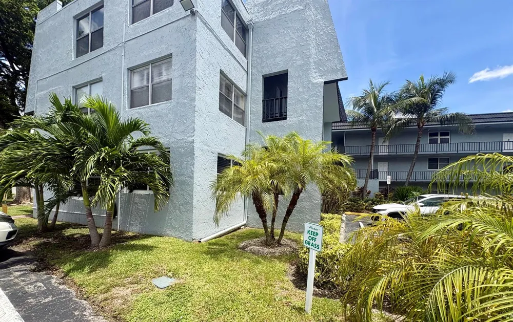 9200 Lime Bay Boulevard Tamarac, FL 33321