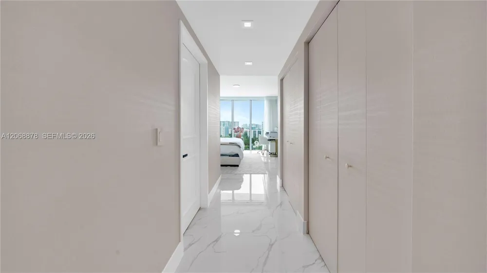 330 Sunny Isles Blvd #5-1107 Sunny Isles Beach, FL 33160