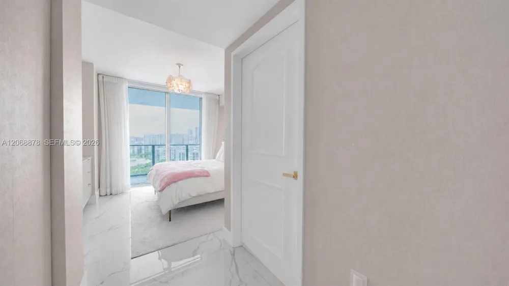 330 Sunny Isles Blvd #5-1107 Sunny Isles Beach, FL 33160