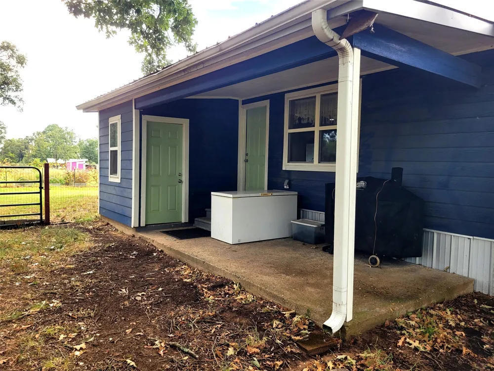 4948 CR 2131 Detroit, TX 75436
