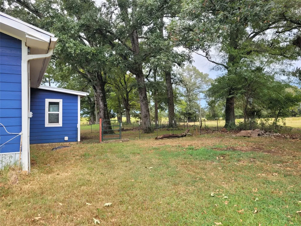 4948 CR 2131 Detroit, TX 75436
