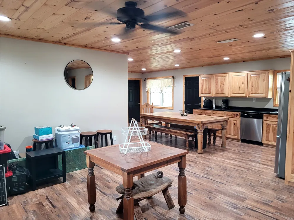 4948 CR 2131 Detroit, TX 75436