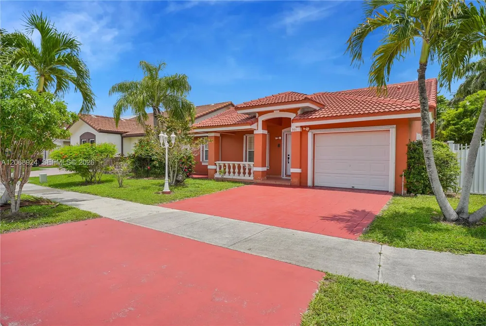 901 NW 128th Pl Miami, FL 33182