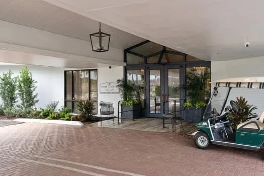 415 Pine Tree Court #16 Atlantis, FL 33462