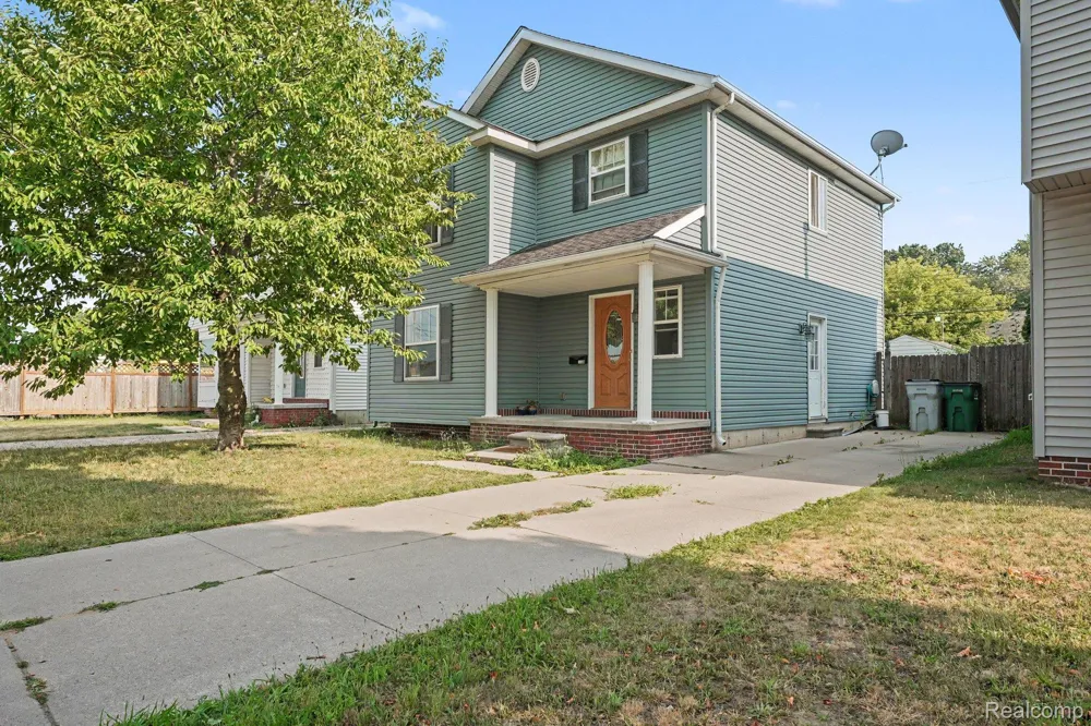 1750 E Woodruff Avenue Hazel Park City, MI 48030