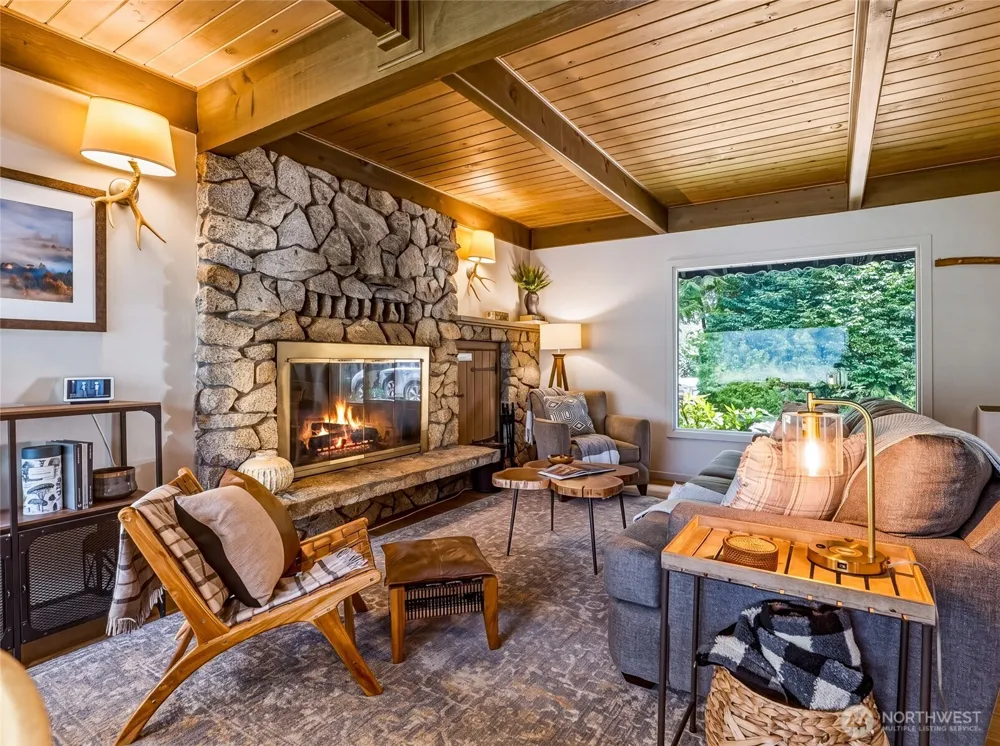 53920 State Route 2 Gold Bar, WA 98251