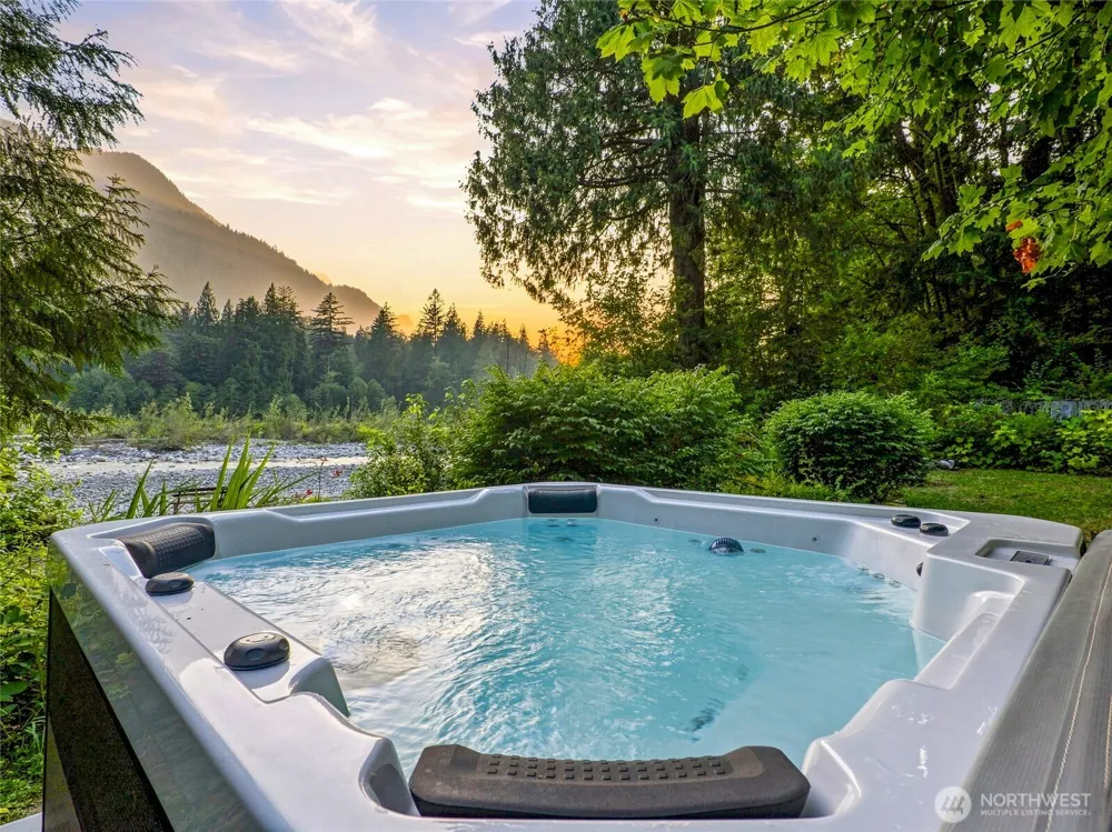 53920 State Route 2 Gold Bar, WA 98251