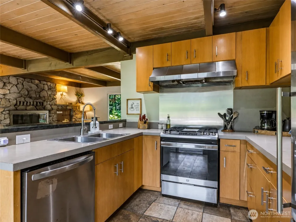 53920 State Route 2 Gold Bar, WA 98251