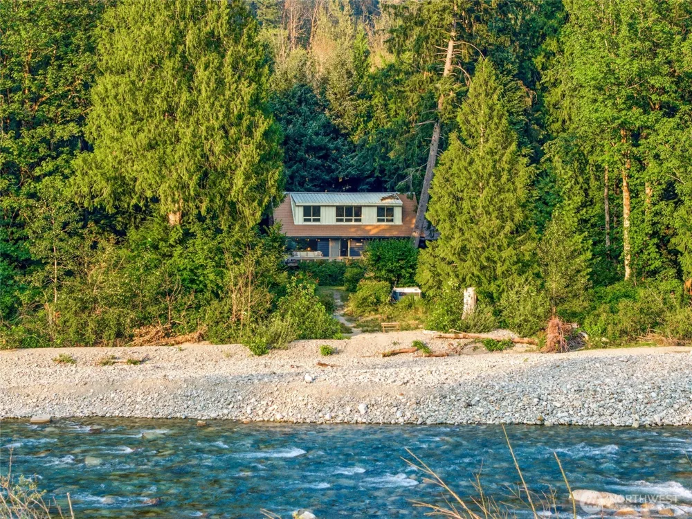 53920 State Route 2 Gold Bar, WA 98251