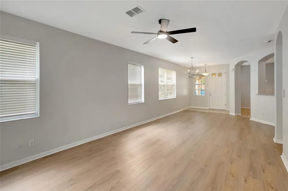 7413 TERRACE RIVER DRIVE Temple Terrace, FL 33637