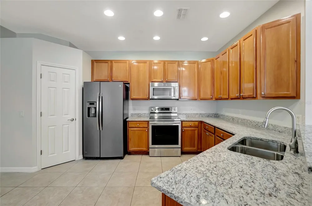7413 TERRACE RIVER DRIVE Temple Terrace, FL 33637