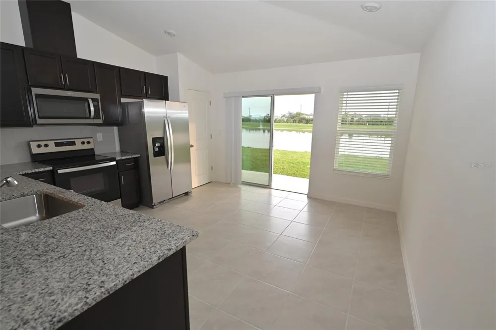 9532 SANDY BLUFFS CIRCLE Parrish, FL 34219