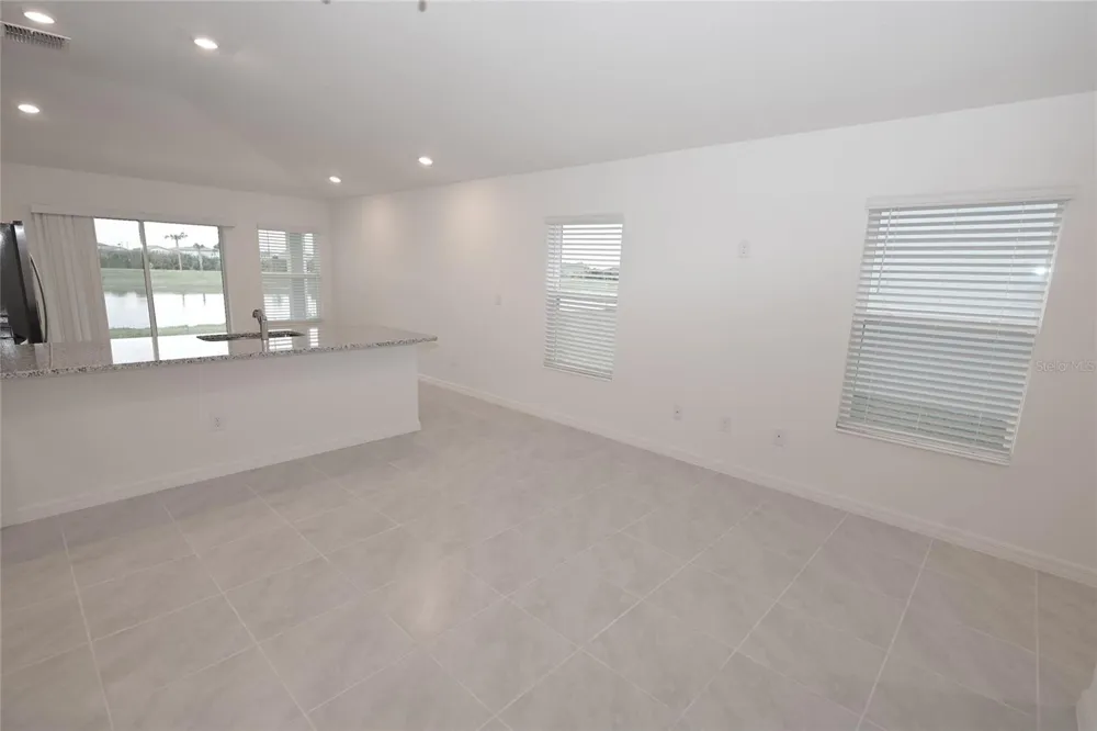 9532 SANDY BLUFFS CIRCLE Parrish, FL 34219