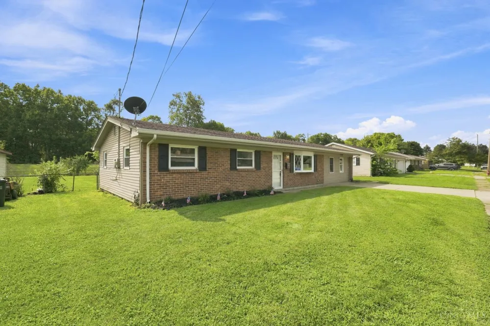 237 Linda Court Trenton, OH 45067