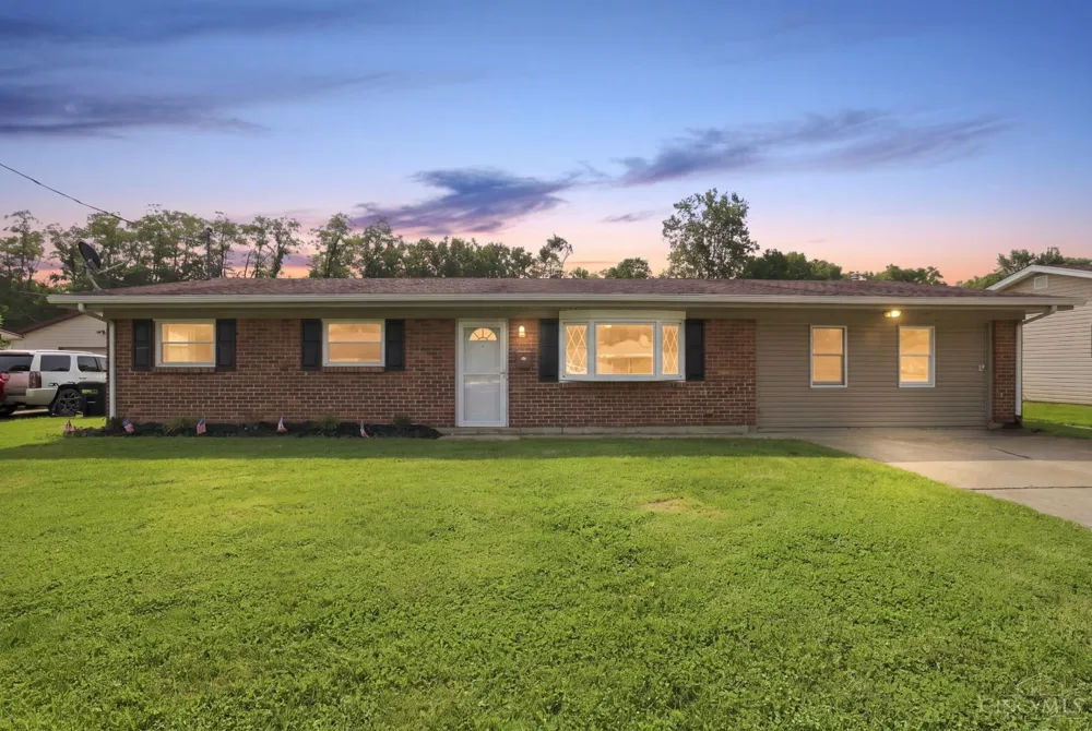 237 Linda Court Trenton, OH 45067