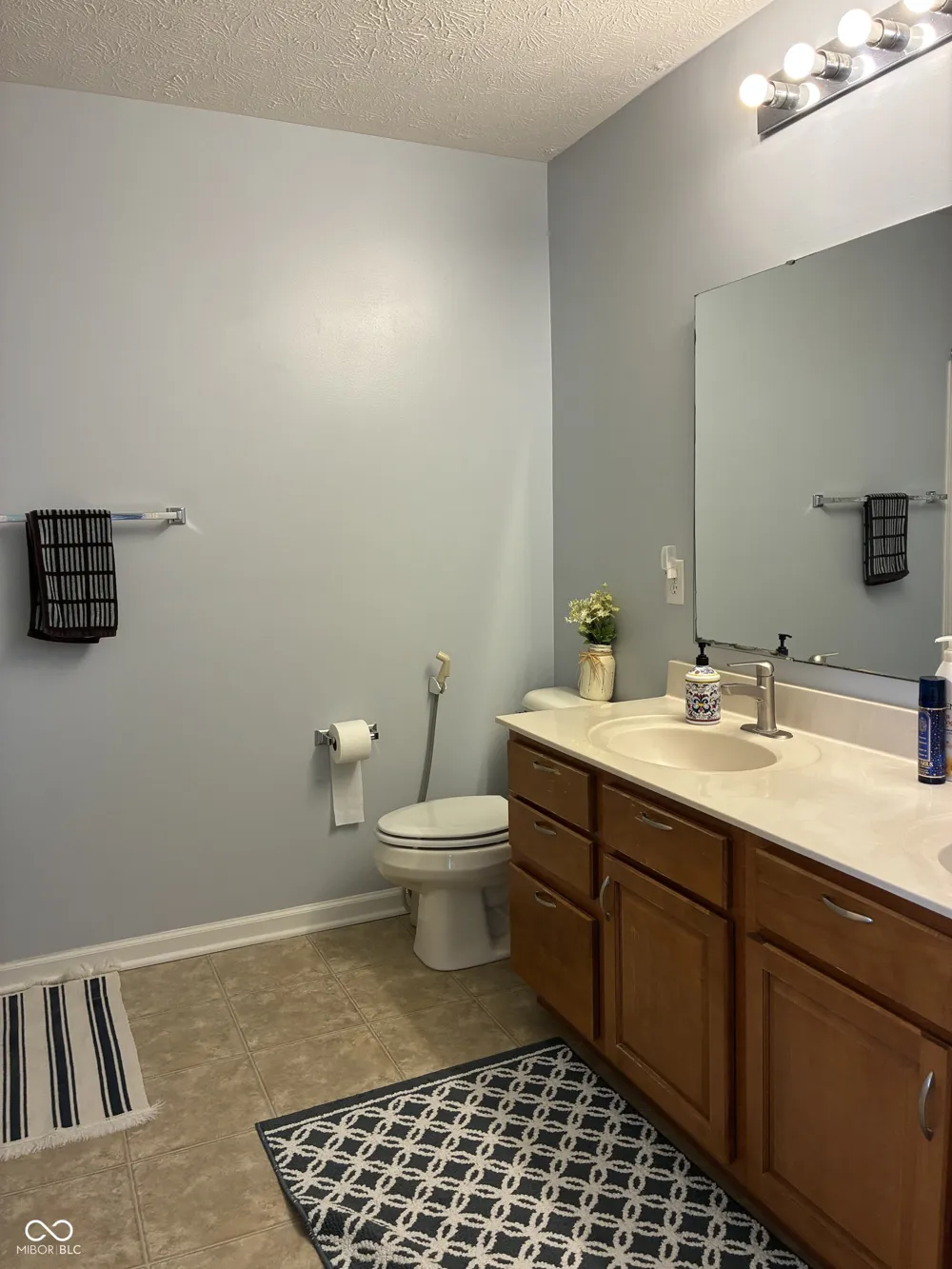 13695 Stanford Drive Carmel, IN 46074
