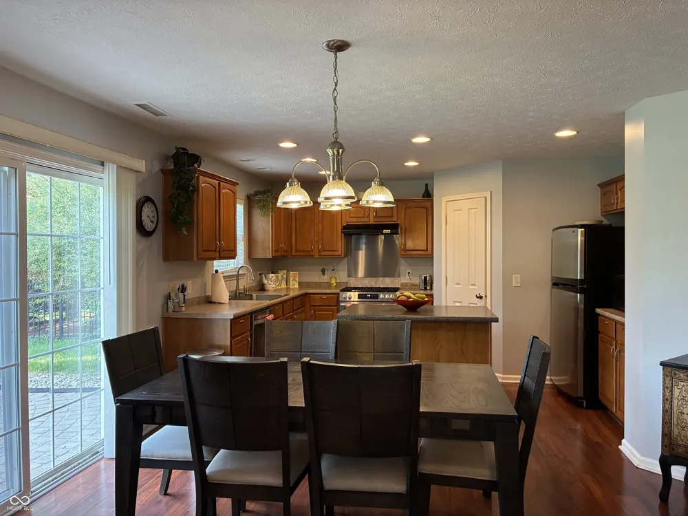 13695 Stanford Drive Carmel, IN 46074