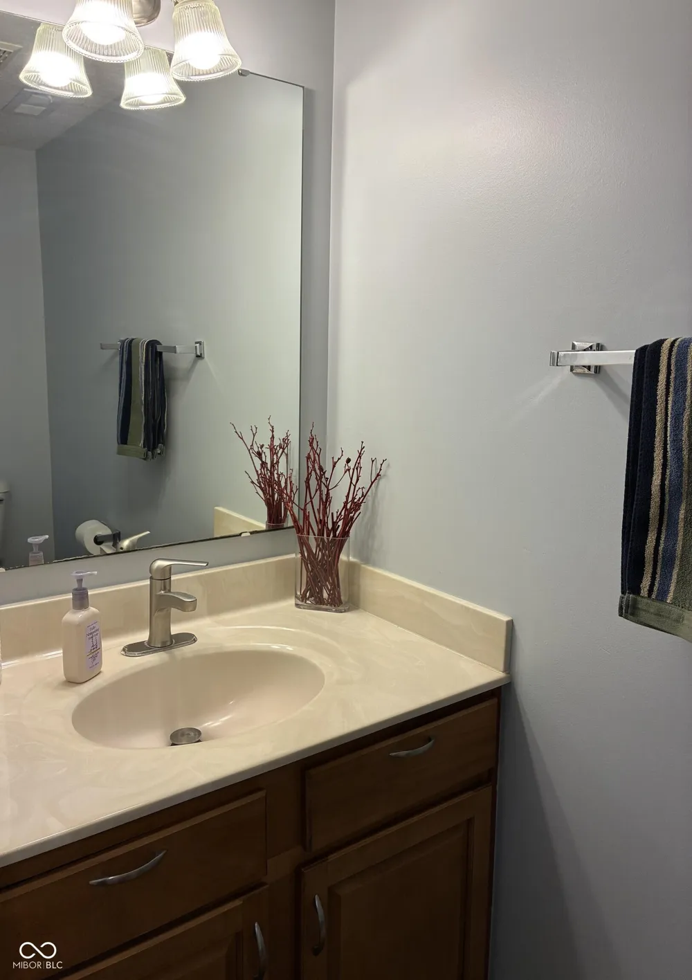 13695 Stanford Drive Carmel, IN 46074
