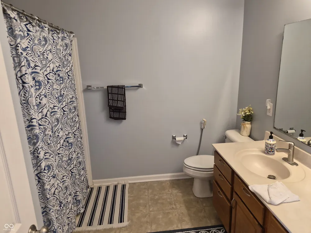 13695 Stanford Drive Carmel, IN 46074