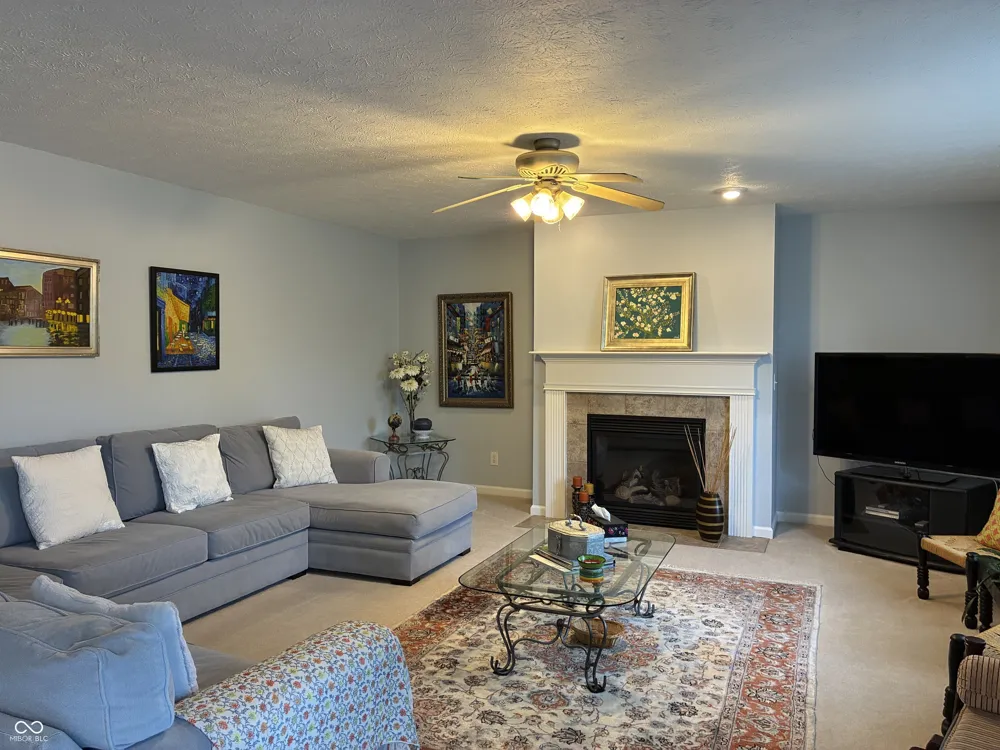 13695 Stanford Drive Carmel, IN 46074