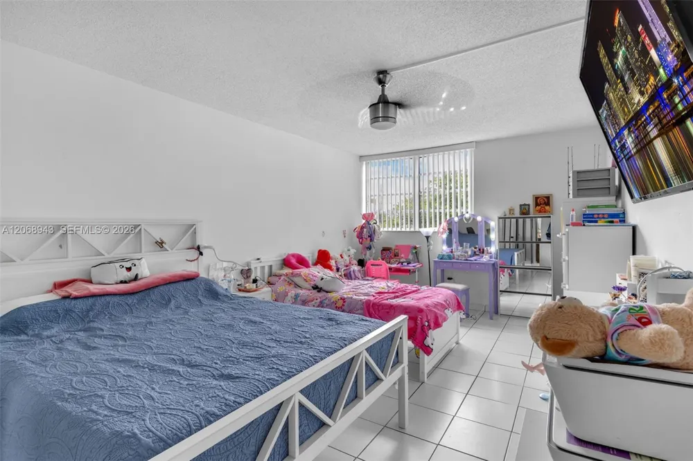8895 Fontainebleau Blvd #207 Miami, FL 33172