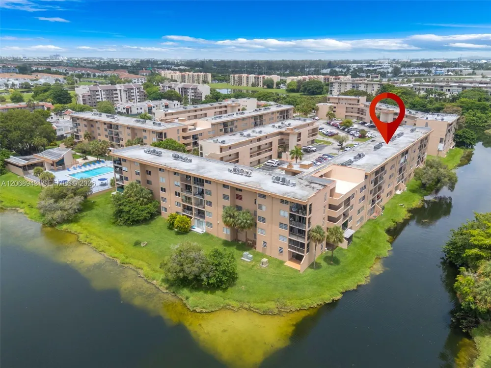 8895 Fontainebleau Blvd #207 Miami, FL 33172