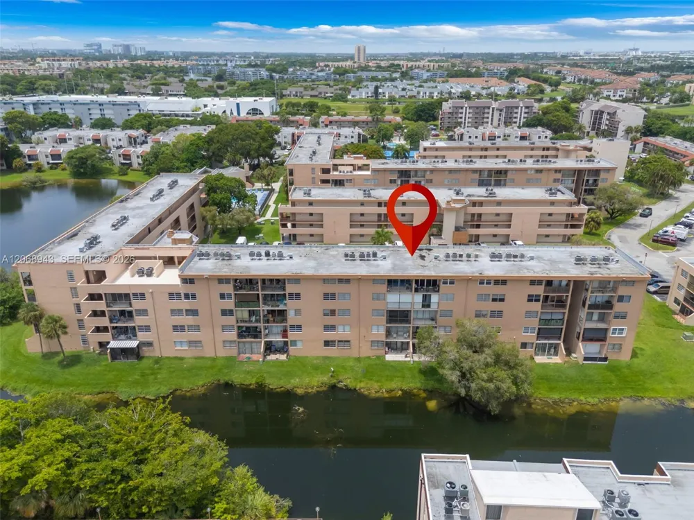8895 Fontainebleau Blvd #207 Miami, FL 33172