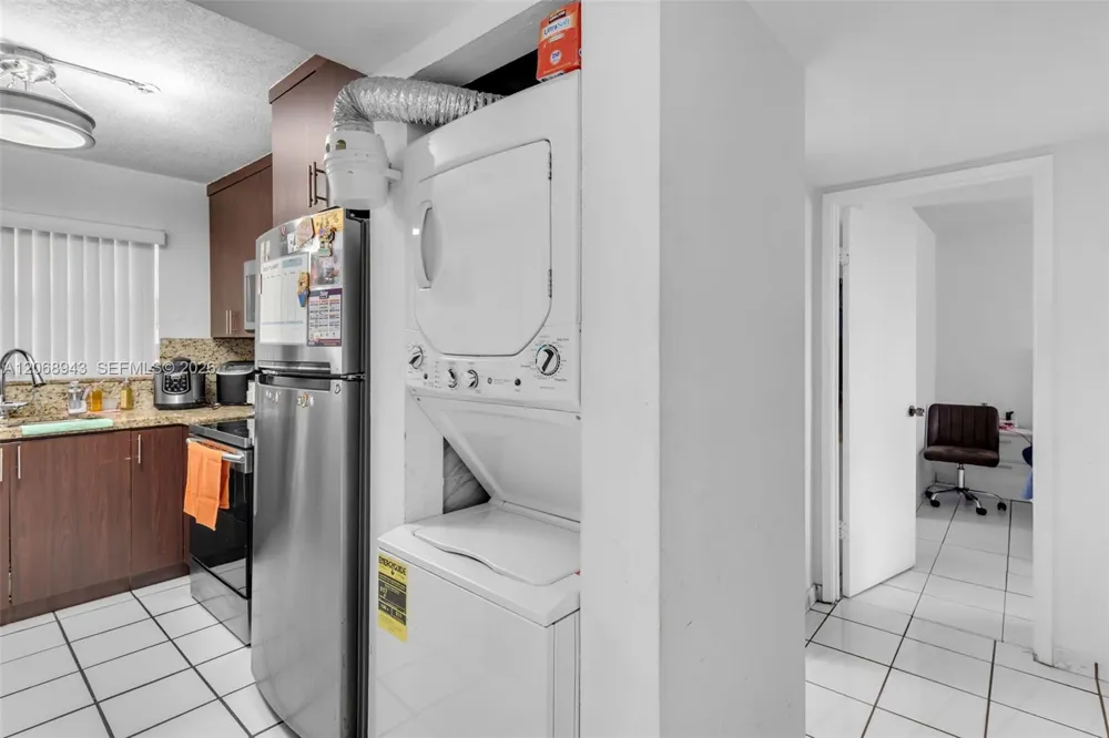 8895 Fontainebleau Blvd #207 Miami, FL 33172